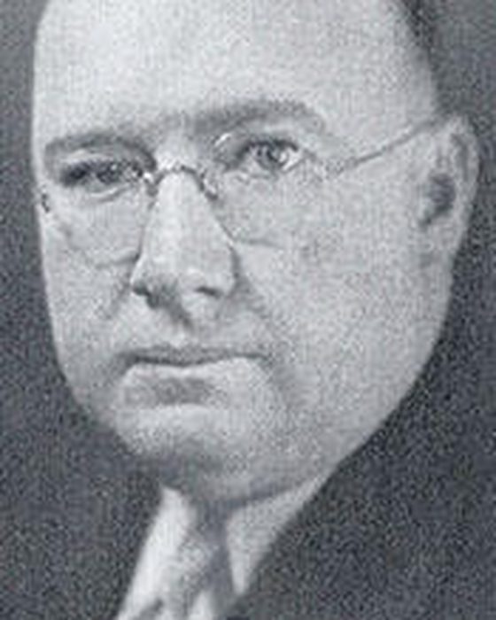 Portrait of Harry Peter Beam