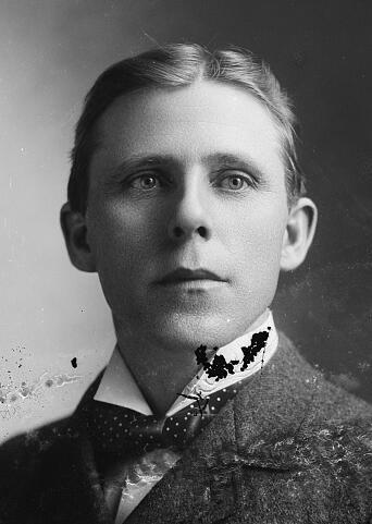 Ferdinand Brucker portrait