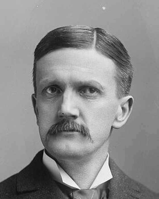 Portrait of Thomas Lathrop Bunting