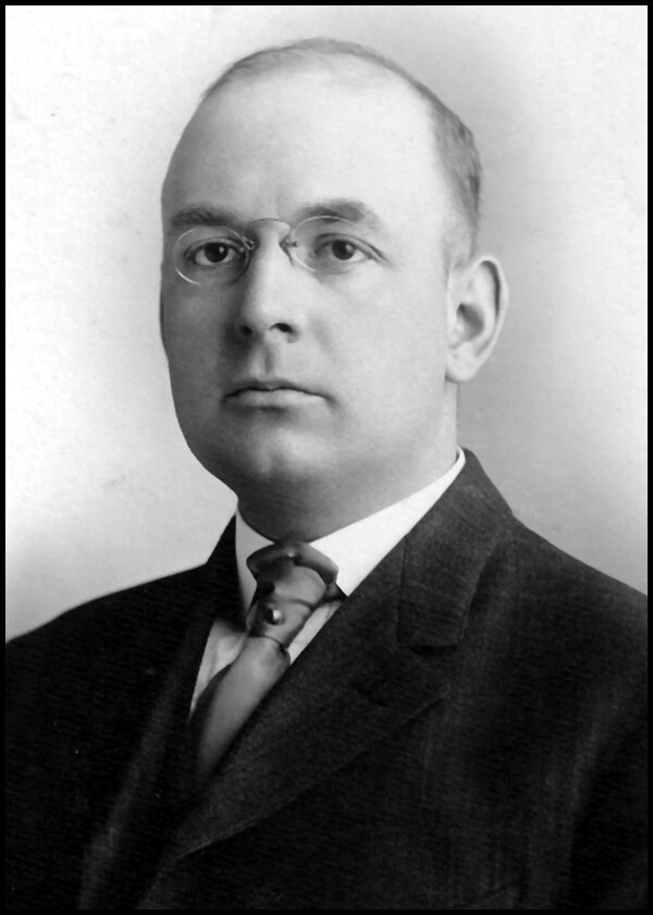 Portrait of Robert Grey Bushong