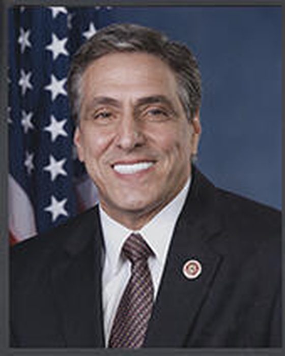 Portrait of Lou Barletta