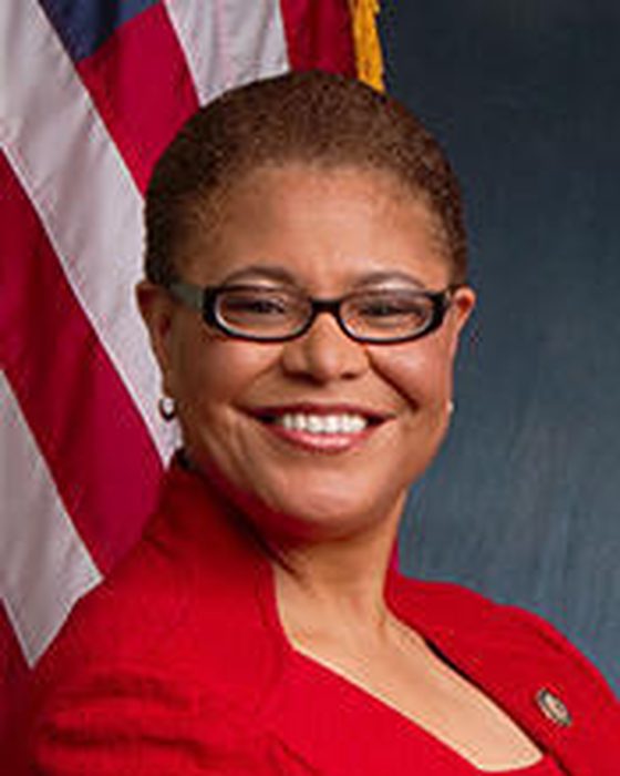 Portrait of Karen Bass
