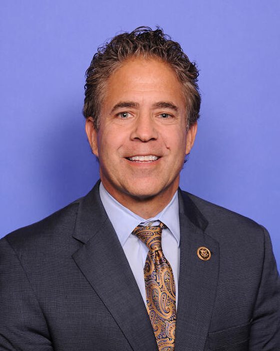 Portrait of Mike Bishop