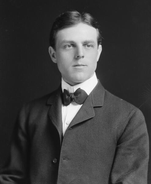 Portrait of Charles Holden Cowles