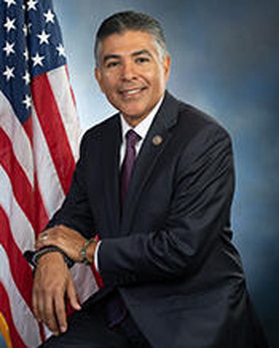 Portrait of Tony Cárdenas