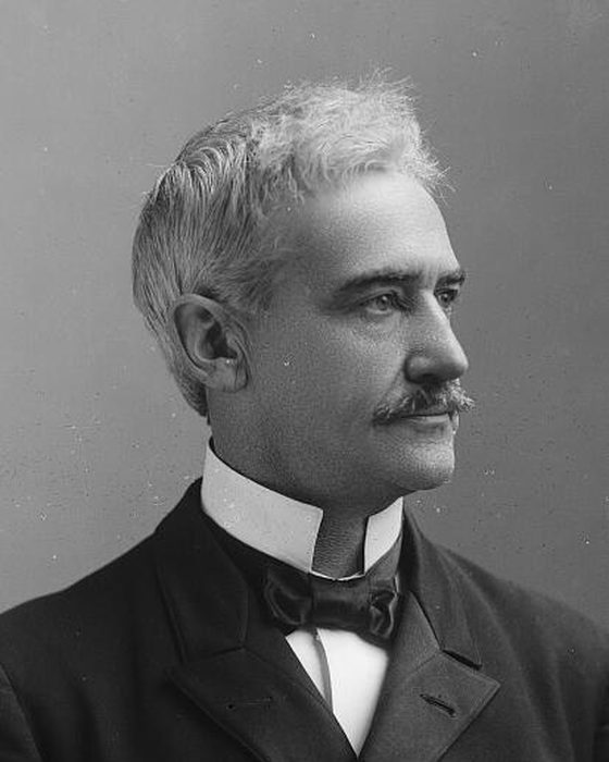 Portrait of Robert Elliott De Forest