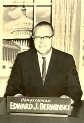 Edward J. Derwinski portrait