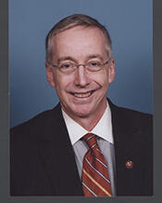 Portrait of Geoff Davis
