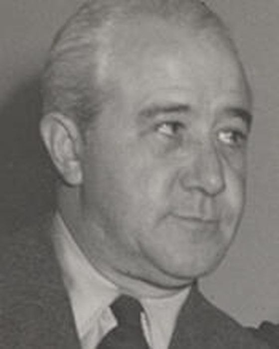 Portrait of Harold Henderson Earthman