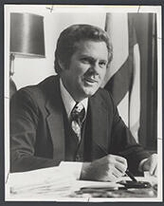 Portrait of Ronnie G. Flippo