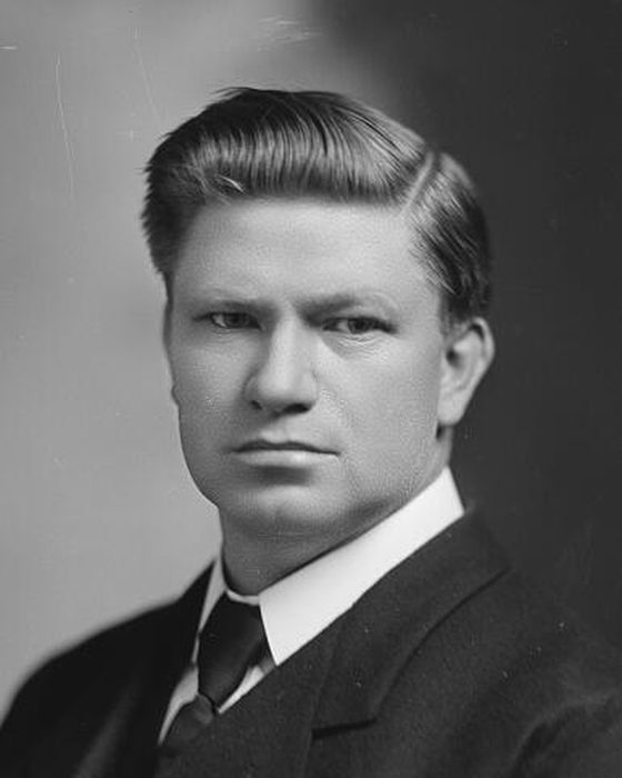 Portrait of Frank Ballard Fulkerson
