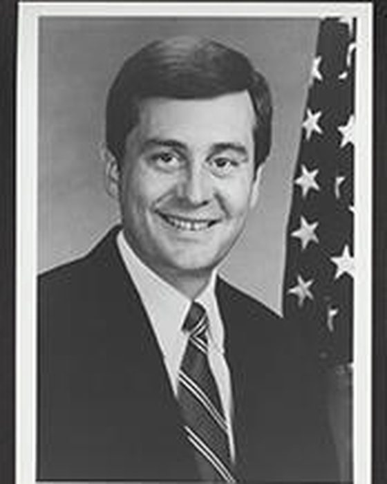 Portrait of Gil Gutknecht