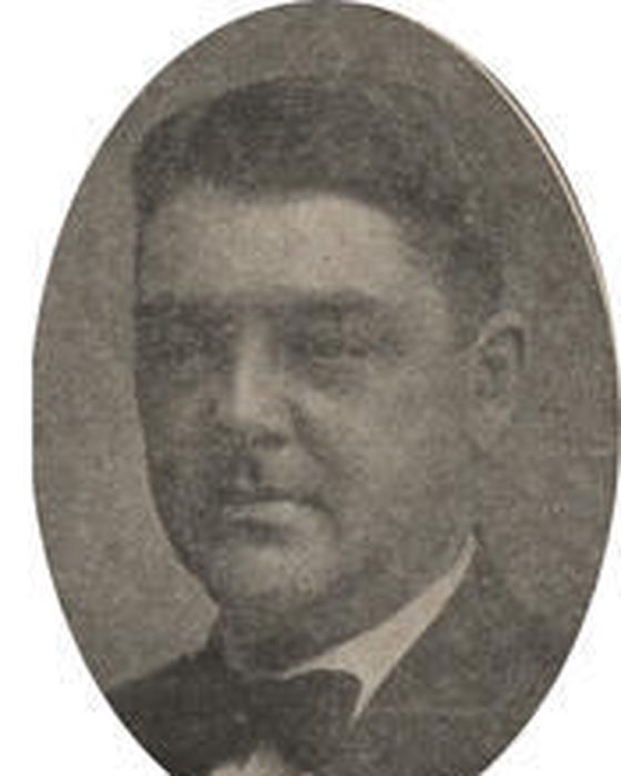 Portrait of Robert Douglas Heaton