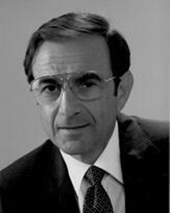 Portrait of Chic Hecht