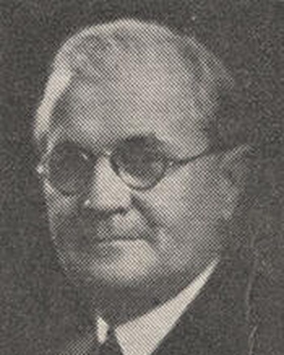 Portrait of James Vandaveer Heidinger