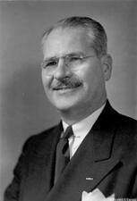 Portrait of Robert Clymer Hendrickson