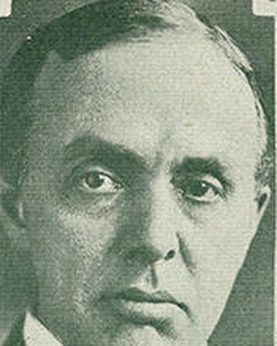 Portrait of Morton Denison Hull