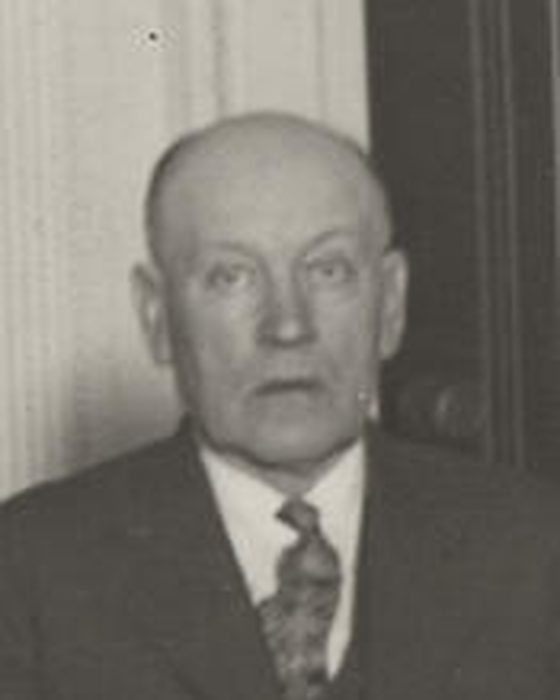 Portrait of Charles Cyrus Kearns