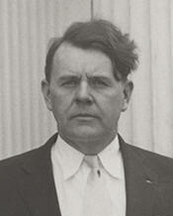 Portrait of Elva Roscoe Kendall