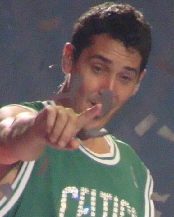 Portrait of Jonathan Knight