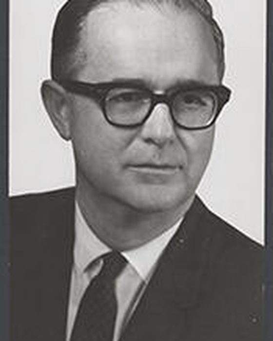 Portrait of Dan H. Kuykendall