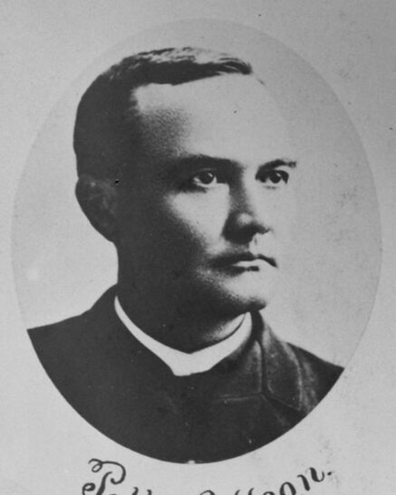 Portrait of Polk Laffoon