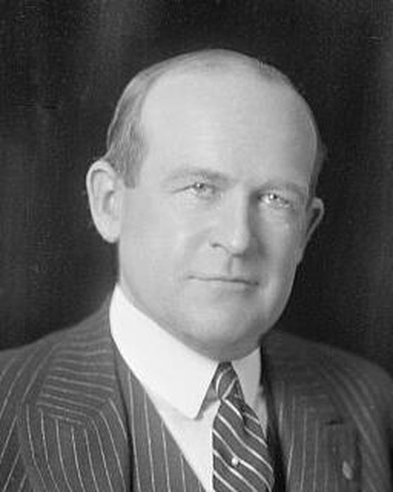 Portrait of Robert Milton Leach