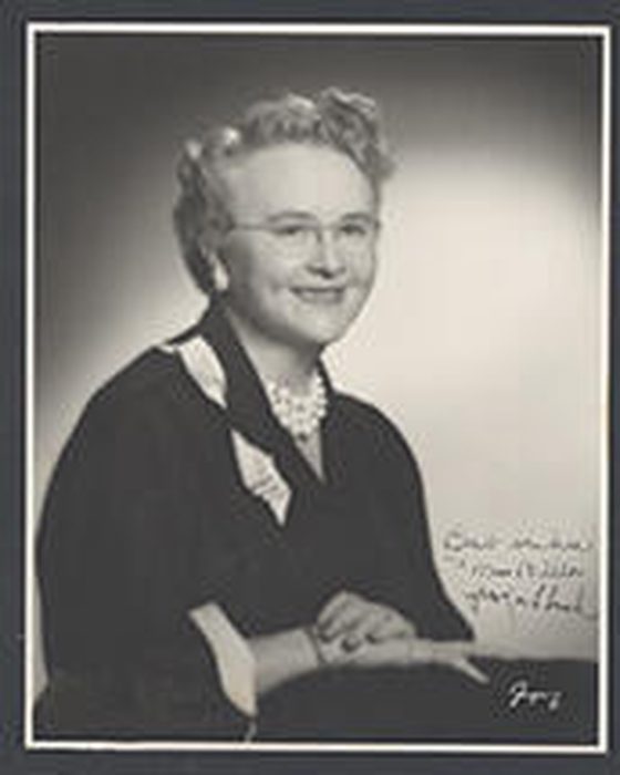 Portrait of Georgia Lee Lusk