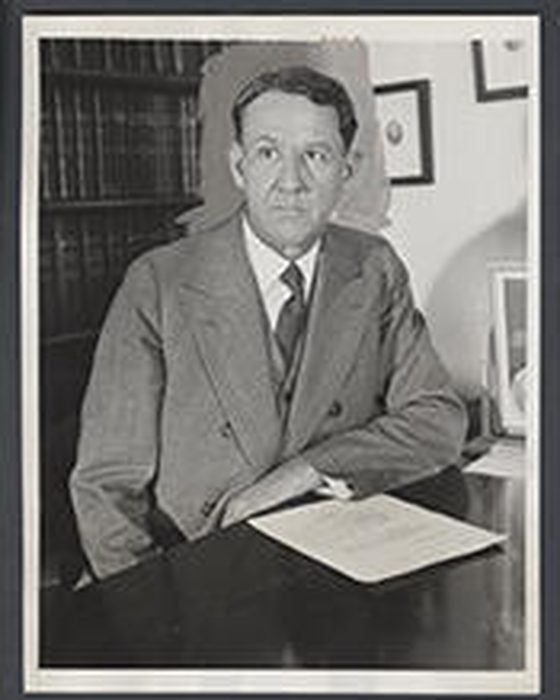 Portrait of Tilman Bacon Parks