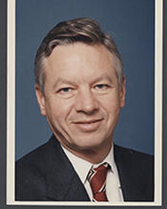 Portrait of Thomas E. Petri