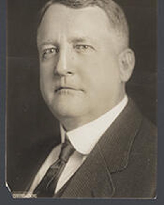 Portrait of Leonidas Dunlap Robinson