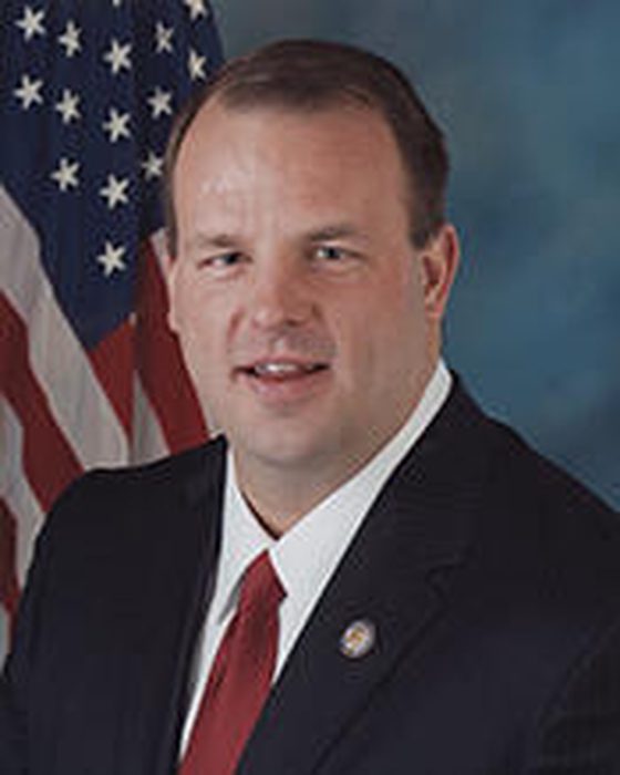 Portrait of Jon Runyan