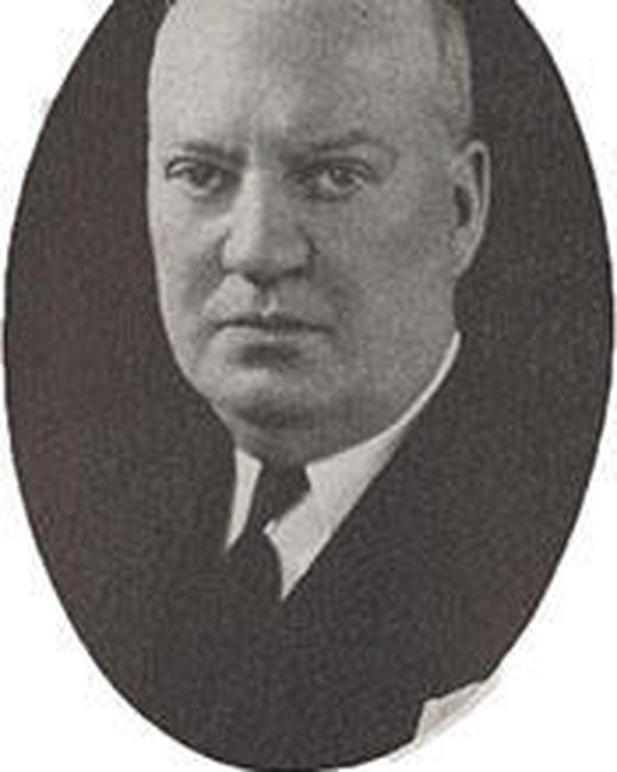 Portrait of Harry Sauthoff