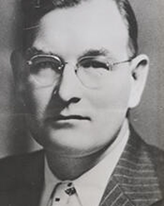 Portrait of Charles Raymon Savage