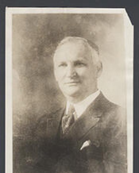 Portrait of Thomas Upton Sisson