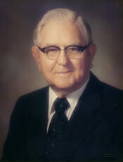 Portrait of Tom Steed