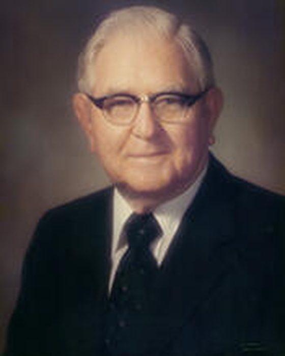 Portrait of Tom Steed