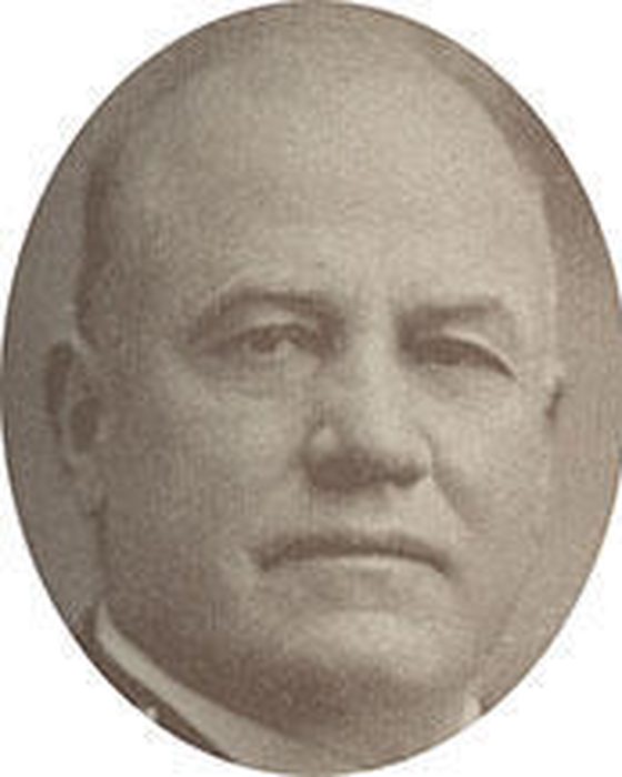 Portrait of Robert Young Thomas