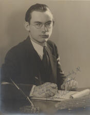 Otha Donner Wearin portrait