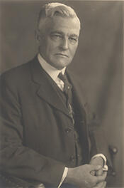 Guinn Williams portrait