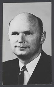 Roger H. Zion portrait