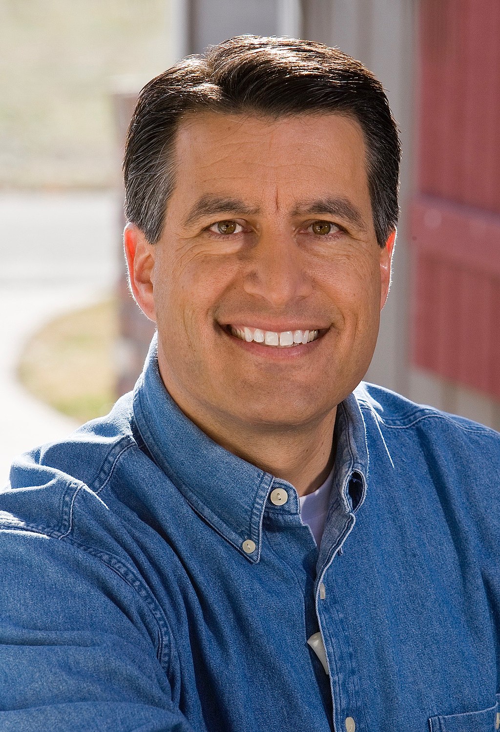 Portrait of Brian Sandoval