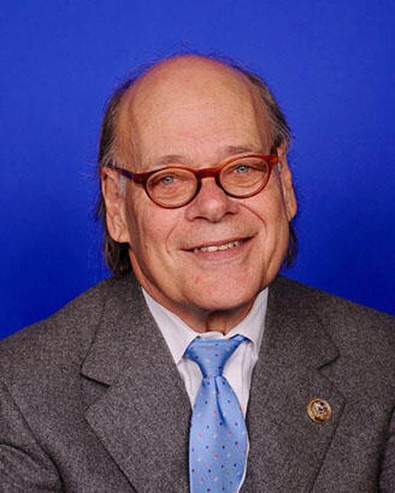 Portrait of Steve Cohen