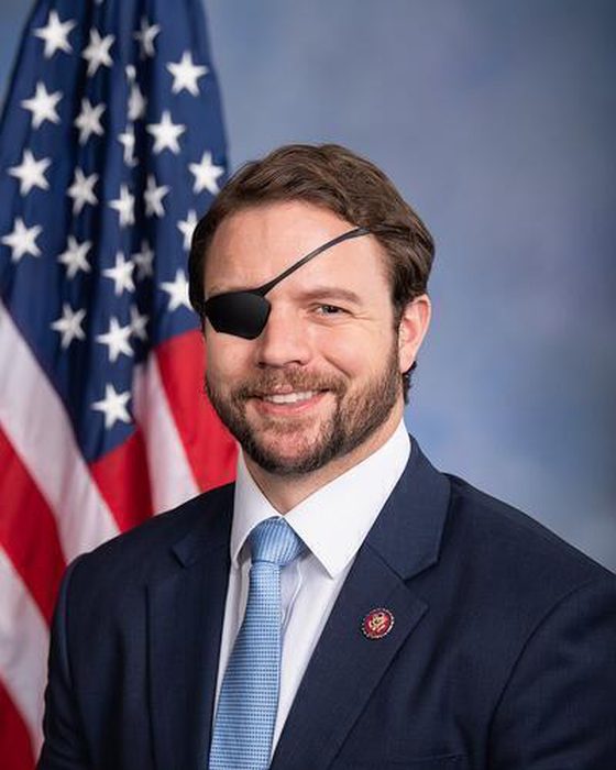 Portrait of Dan Crenshaw