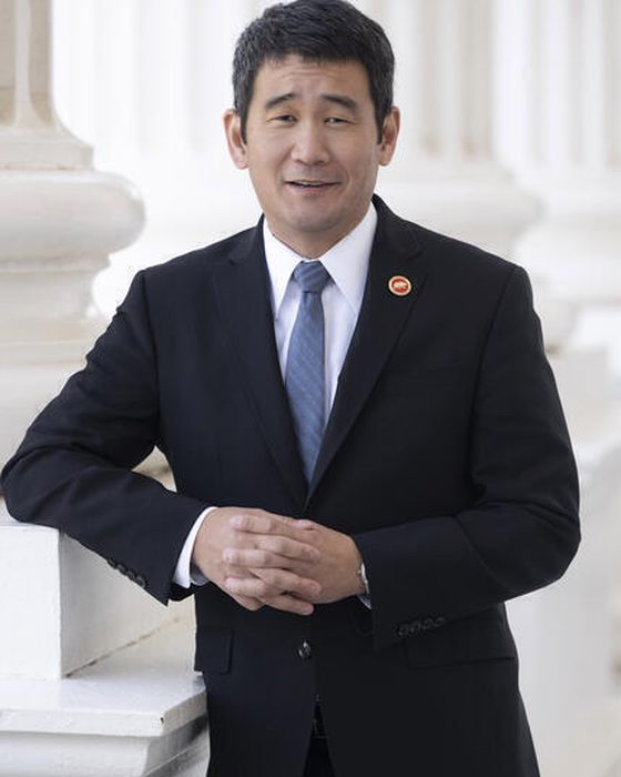 Portrait of Dave Min