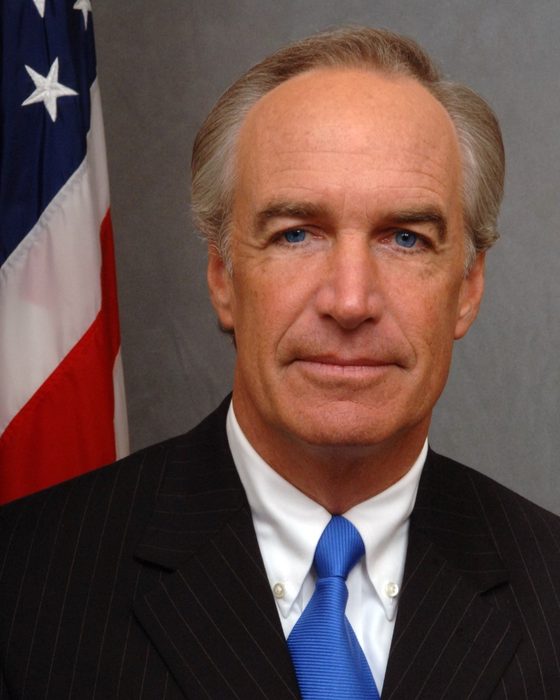 Portrait of Dirk Kempthorne
