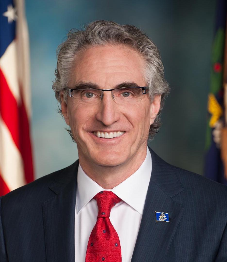 Portrait of Doug Burgum