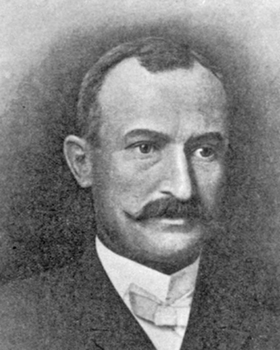 Portrait of Frank W. Hunt