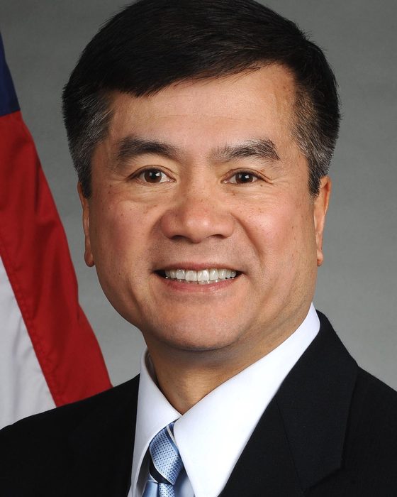 Portrait of Gary Locke