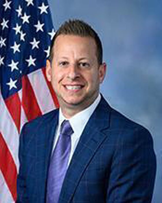 Portrait of Jared Moskowitz